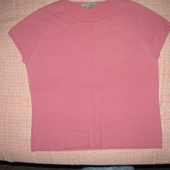 2 WOMENS CASHMERE SWEATERS - SIZES -XL- NEXT TO NEW - Picture 6 of 7